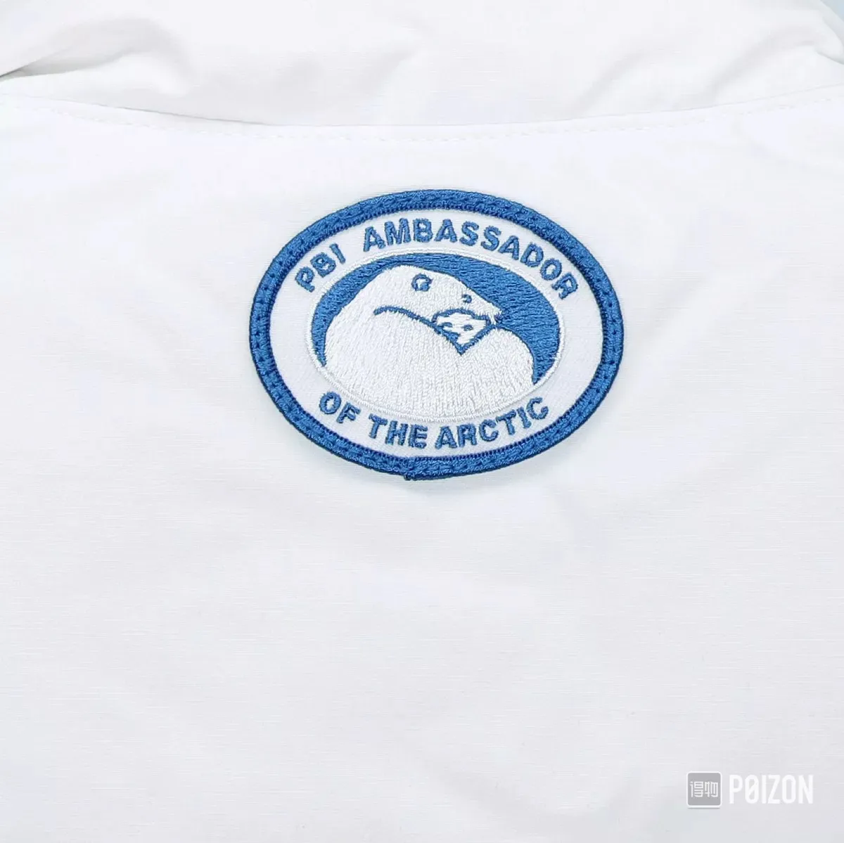 P340 Canada Goose Canada Goose#Freestyle Crew 4154M Men’s and Women’s Vest Down# ➖ Genuine synchronous anti-counterfeiting chip sensor! ➖ Imported Behringer embroidery machine to customize 10,000-needle embroidery logo! ➖ Imported 21-count polyester-cotton blended original fabric, using Feather-Light 10D waterproof coating fabric, made of 84.5% polyester fiber and 15.5% cotton, 100% the best feel in the entire network! ➖ The genuine official website uses the national standard 80 white duck down, and will never be misled by false claims such as 90 down or goose down! ➖ 100% nylon nylon lining with double double-layer sealing design to prevent velvet from running away. Top-grade polar fleece is used in the collar and pockets to keep warm and comfortable! ➖ Yoshida YKK provides original custom-made electroplated sliders. YKK two-way lockable zippers are tight and smooth and will not peel off paint! ➖ 3M composite original Velcro is durable, and all accessories and hardware are disassembled and customized! SIZE: XS S M L XL XXL [Attached: Size chart] Close